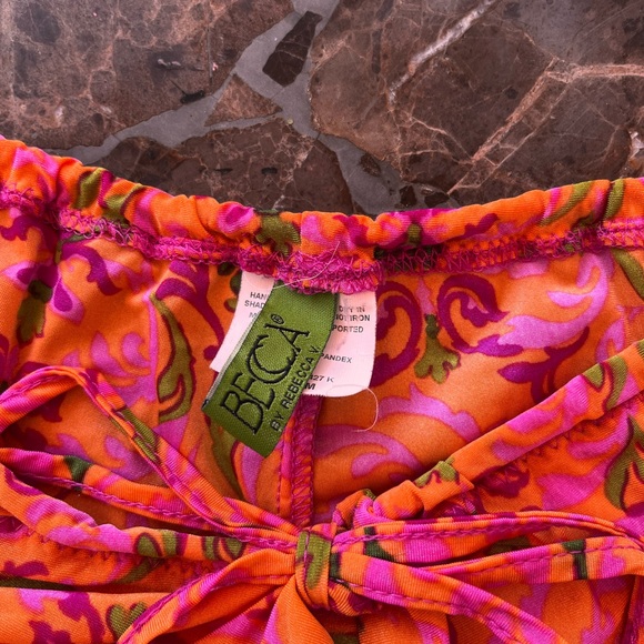 BECCA Magenta  and Orange Floral Mediterranean design - Picture 11 of 14